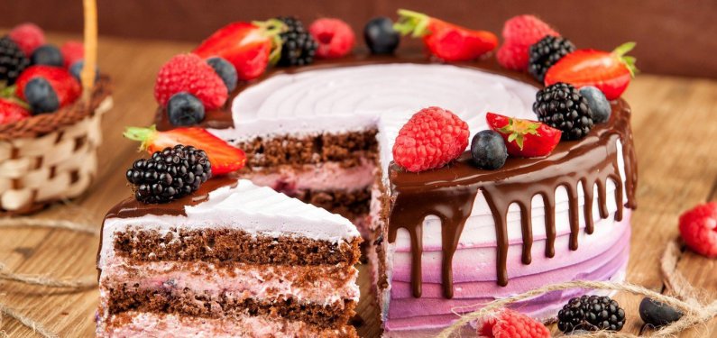 Покупка низкокалорийного торта: самые популярные вопросы о ПП десерте