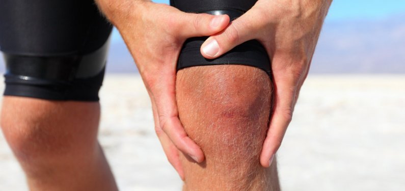 Боль в колене после бега: определяем причины